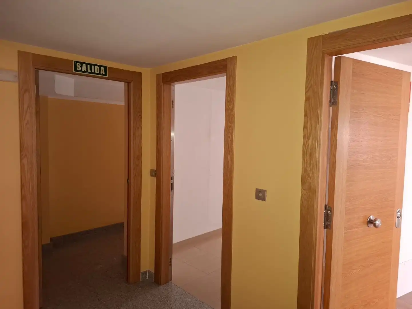 Local de lloguer en Lugo amb Parquet