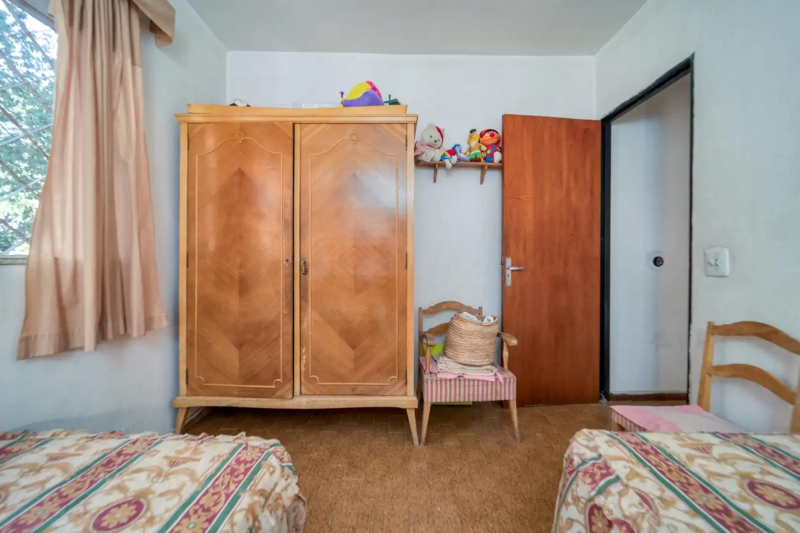 Dormitori de Casa o xalet en venda en San Lorenzo de El Escorial amb Jardí privat i Piscina