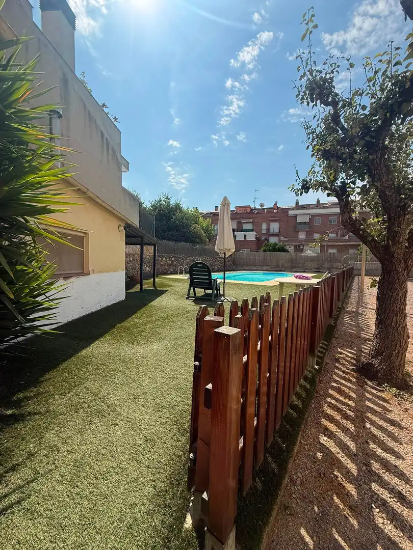 Jardín de Finca rústica en venta en Vilanova del Vallès con Jardín privado y Piscina
