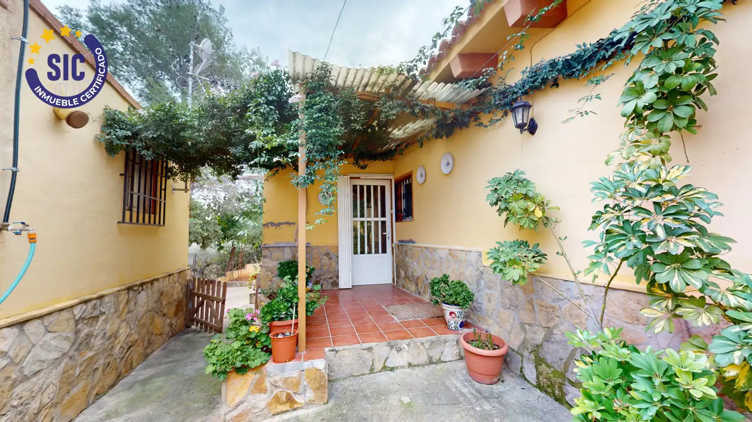 Casa o chalet en venta en Enguera - PARCELA 140 PARAJE EL CHARRAL, 104, Enguera
