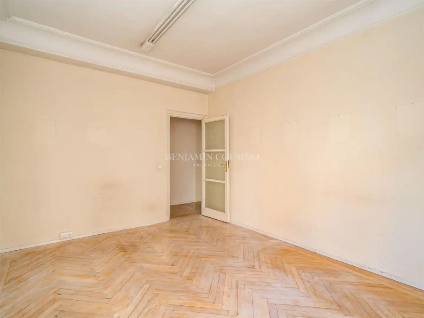 Piso en venta en Madrid con Balcón
