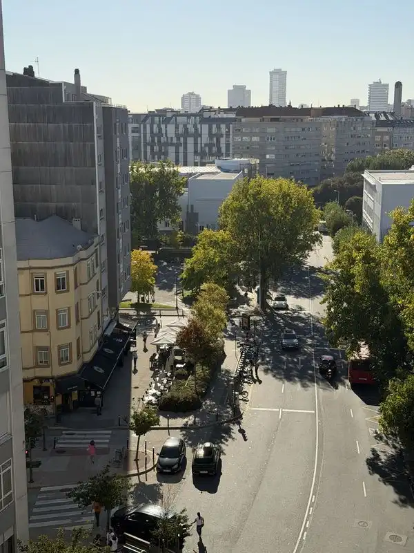 Vista exterior de Piso en venta en Riazor - Visma