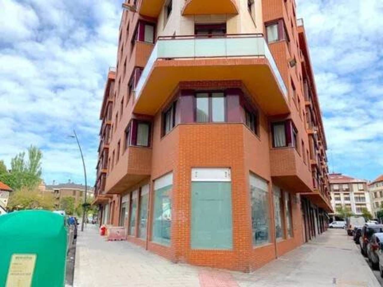 Vista exterior de Local de alquiler en Getxo  con Aire acondicionado