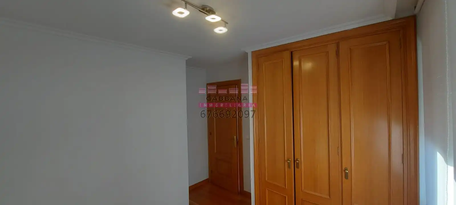Flat for rent in Rúa de García Barbón, 30, Centro - Areal