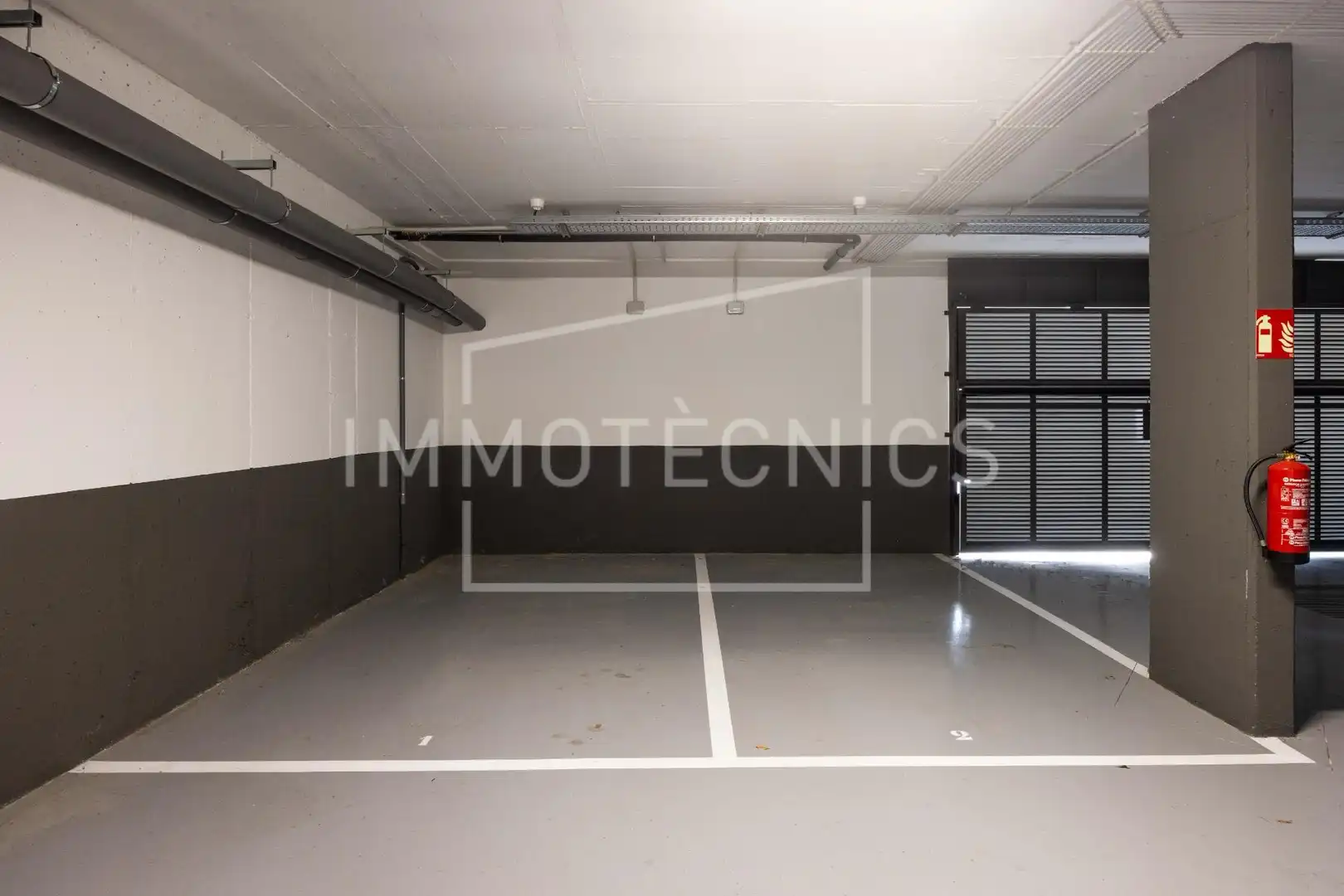 Parking de Dúplex en venta en L'Ametlla del Vallès con Calefacción, Jardín privado y Terraza