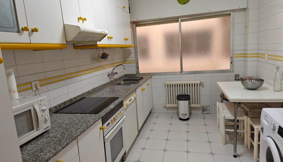 Foto 1 de Piso de alquiler en Praza de Vigo, 28, Ensanche - Sar, A Coruña