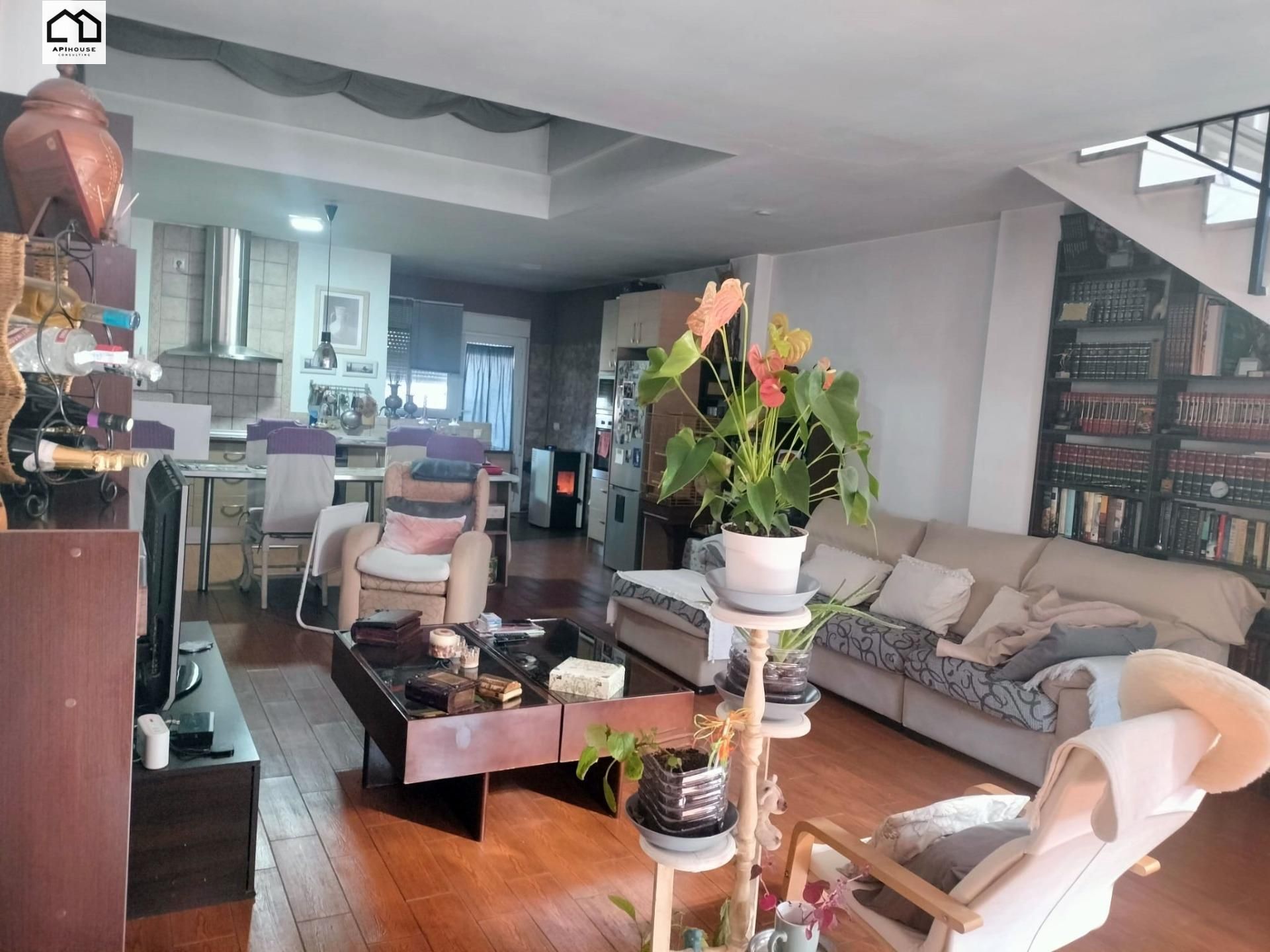 Sala d'estar de Casa o xalet en venda en Almodóvar del Campo amb Calefacció i Traster