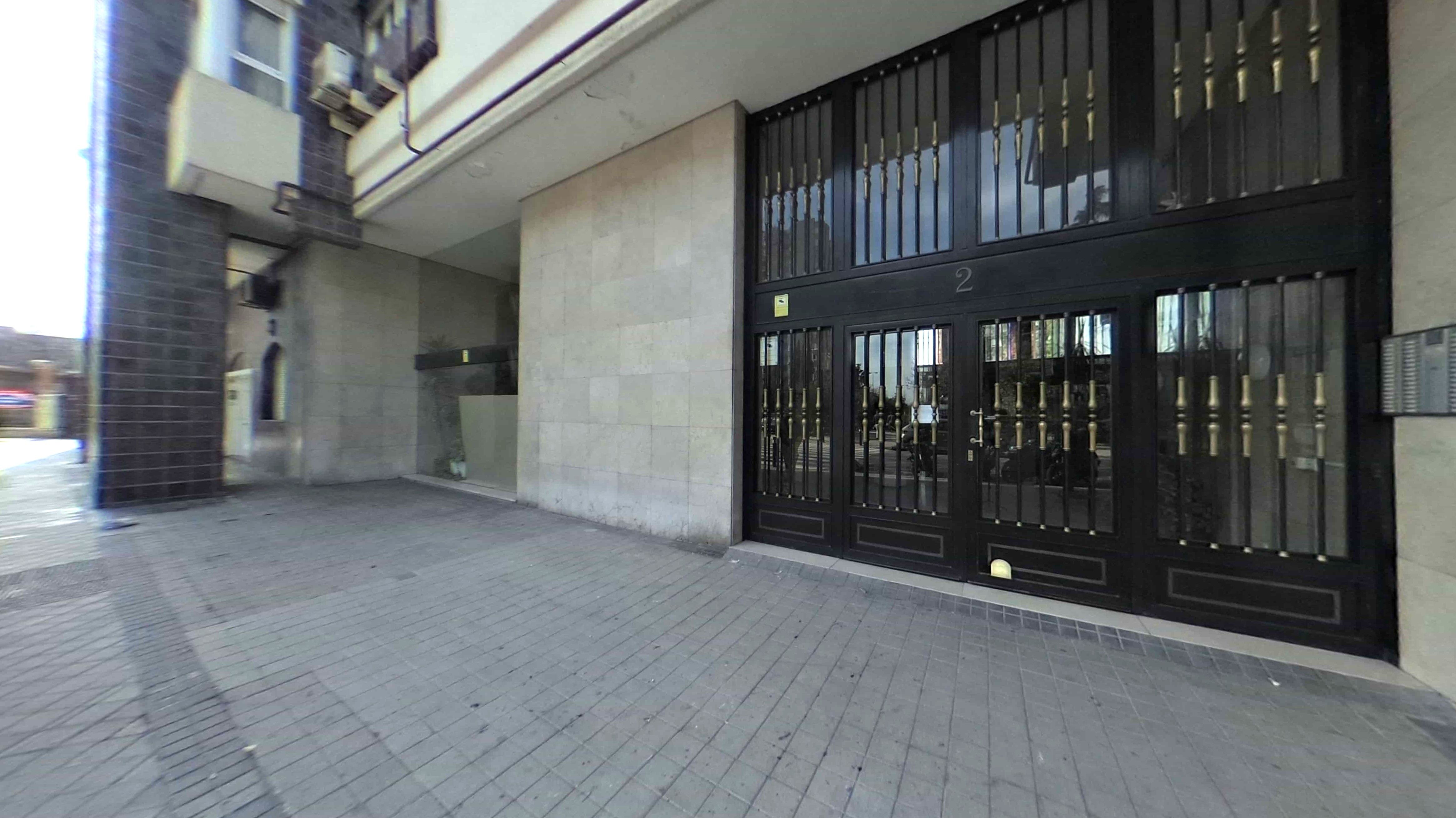 Premises for sale in  Madrid Capital