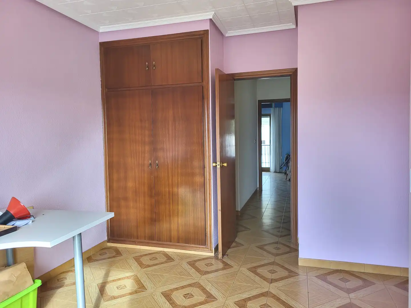 Flat for sale in Castellnovo  with Terrace, Storage room and Oven