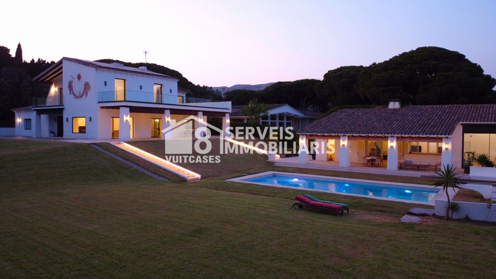 Exterior view of House or chalet for sale in Sant Andreu de Llavaneres  with Air Conditioner, Heating and Private garden