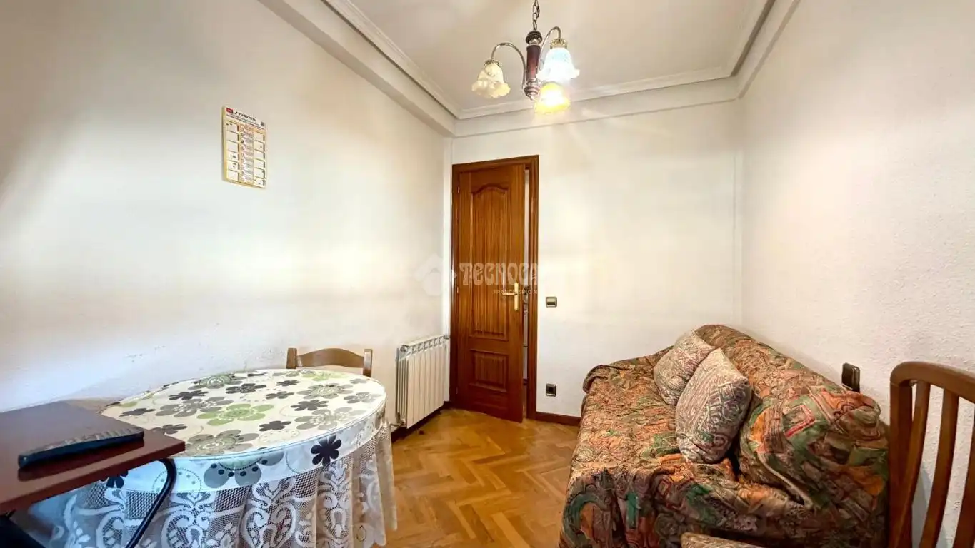 Sala de estar de Piso en venta en Ciudad Lineal