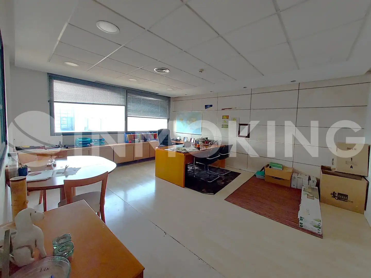 Office for rent in Alcàsser  with Air Conditioner, Storage room and Alarm