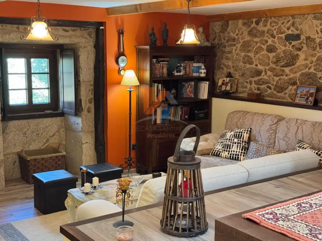 Sala de estar de Casa o chalet en venta en A Estrada  con Jardín privado, Horno y Balcón