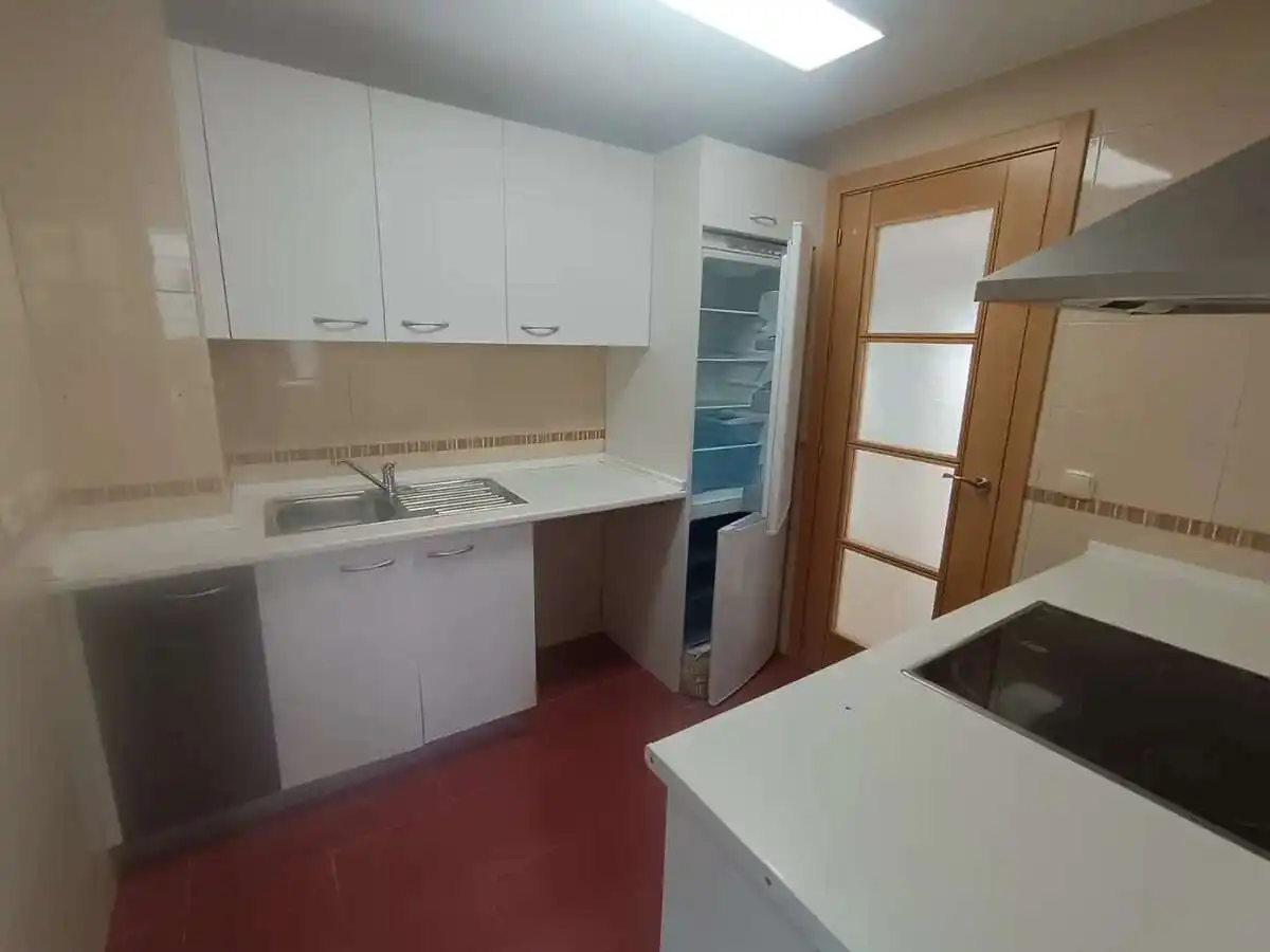 Kitchen of Flat for sale in Guaro  with Terrace and Swimming Pool