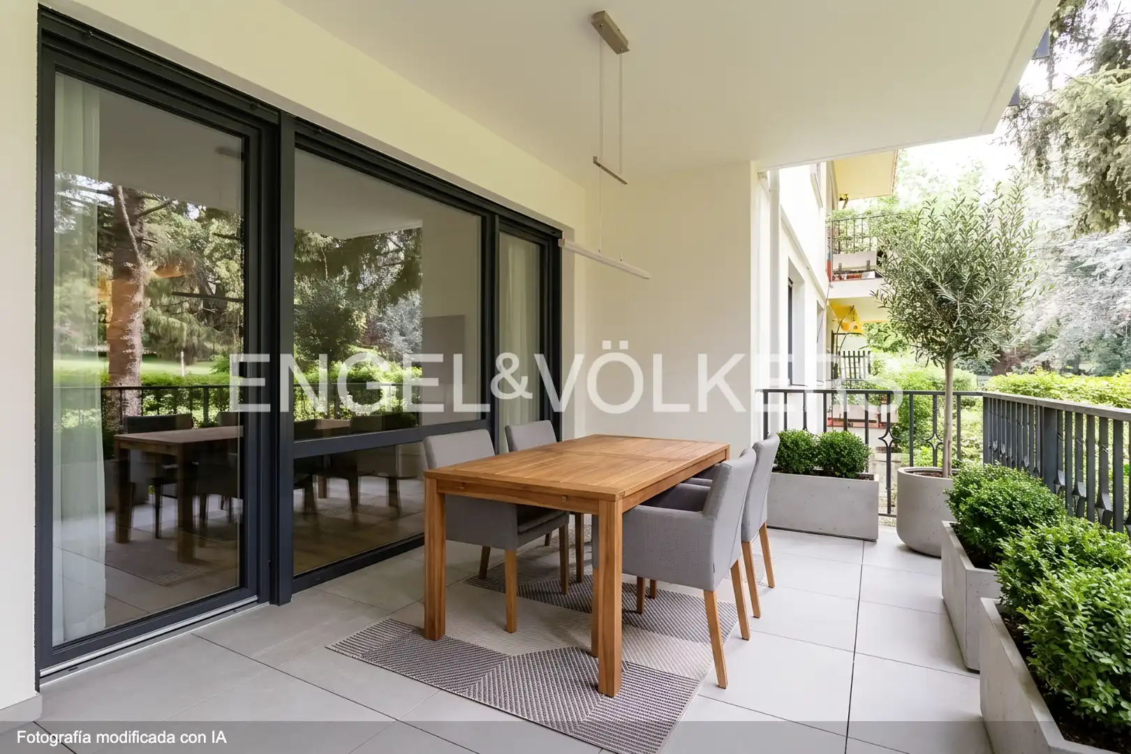 Terrassa de Pis en venda en El Escorial amb Calefacció, Jardí privat i Terrassa