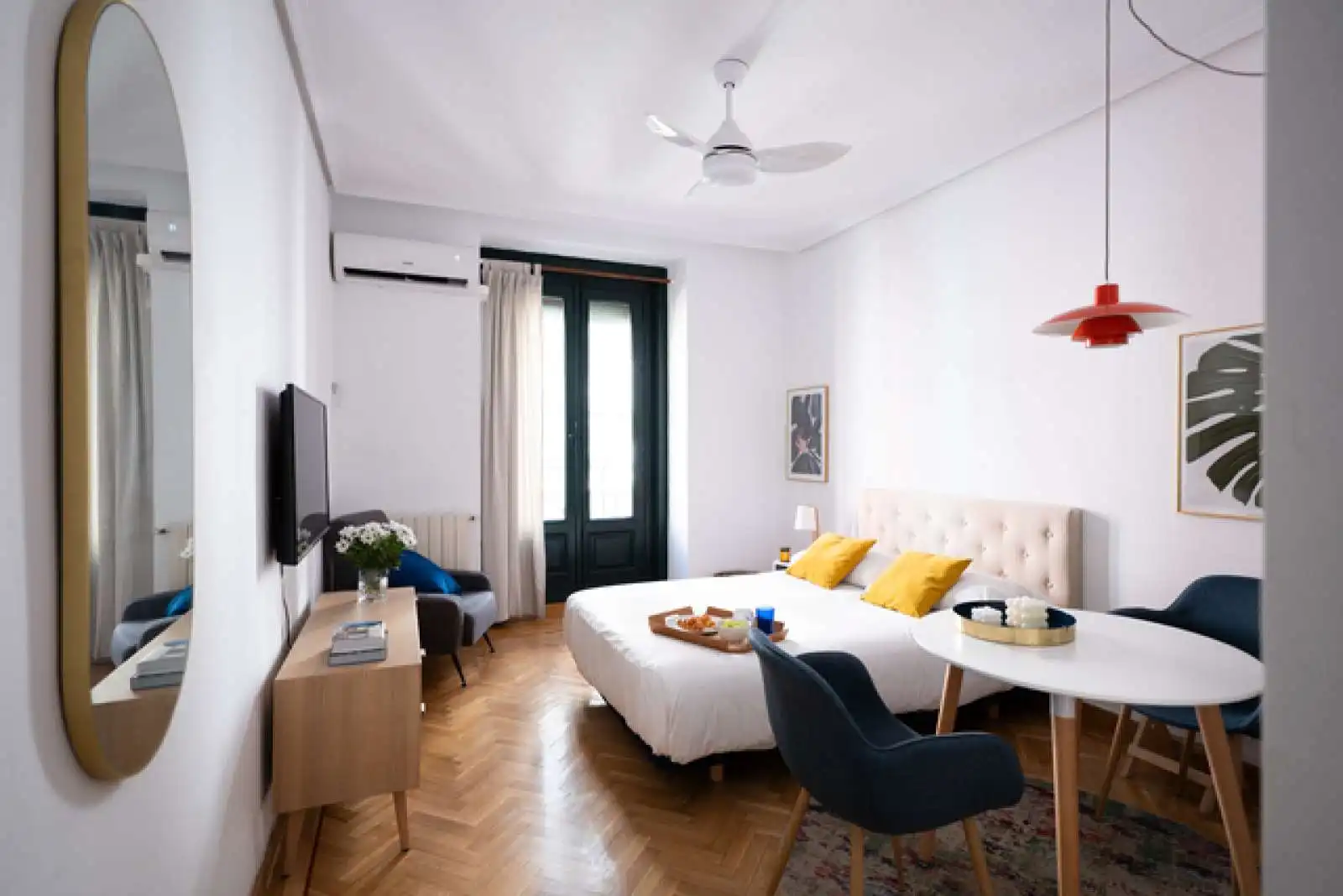 Room in Justicia - Chueca