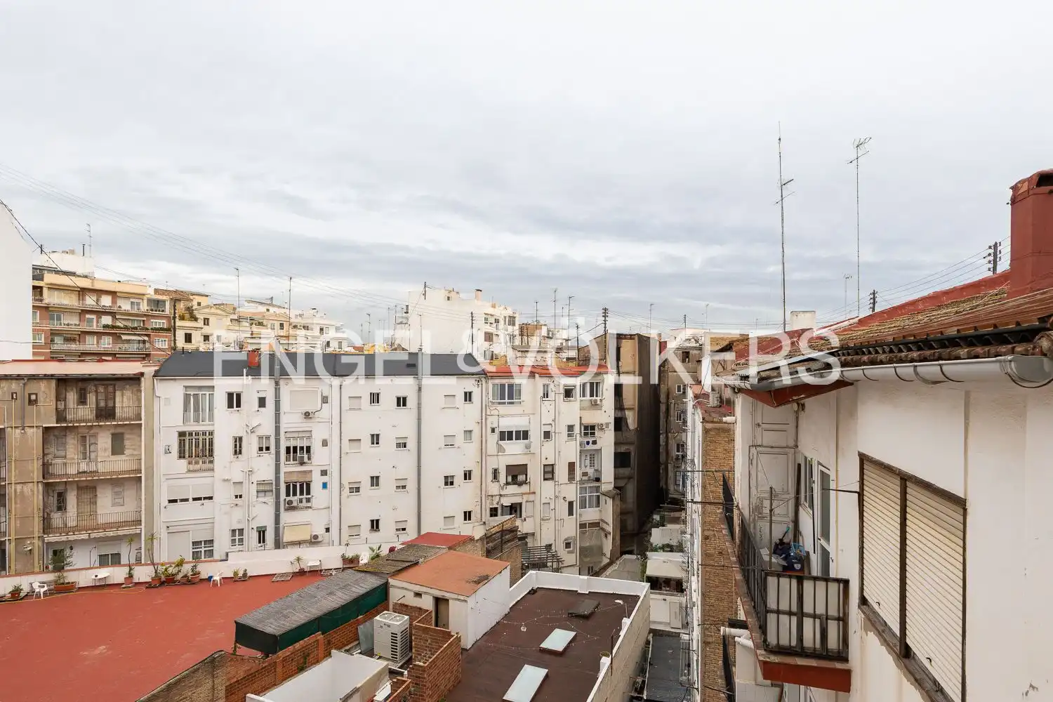 Außenansicht von Dachboden zum Verkauf in Valencia mit Klimaanlage, Heizung und Parkett