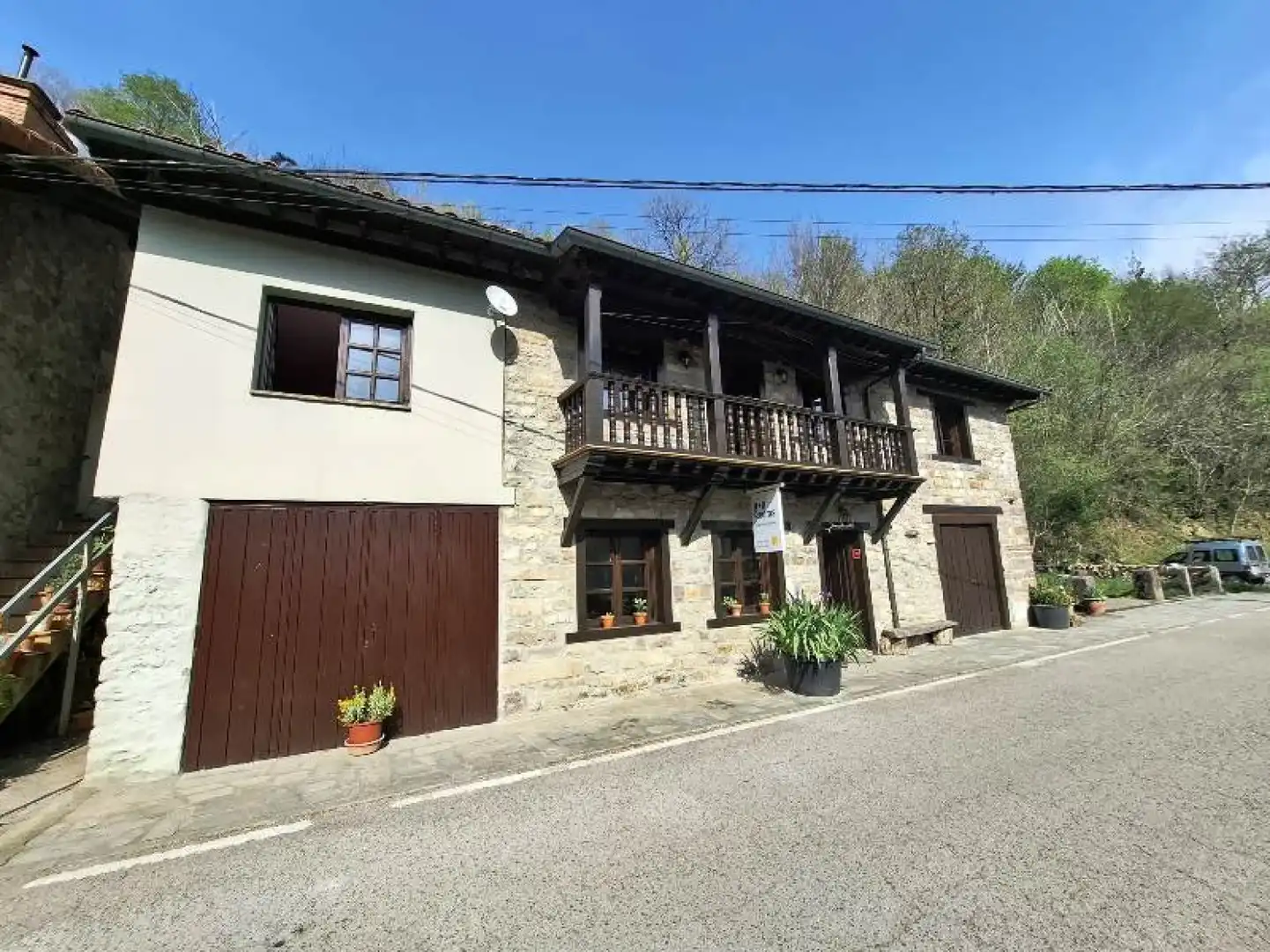 Vista exterior de Casa o chalet en venta en Los Tojos  con Calefacción y Trastero