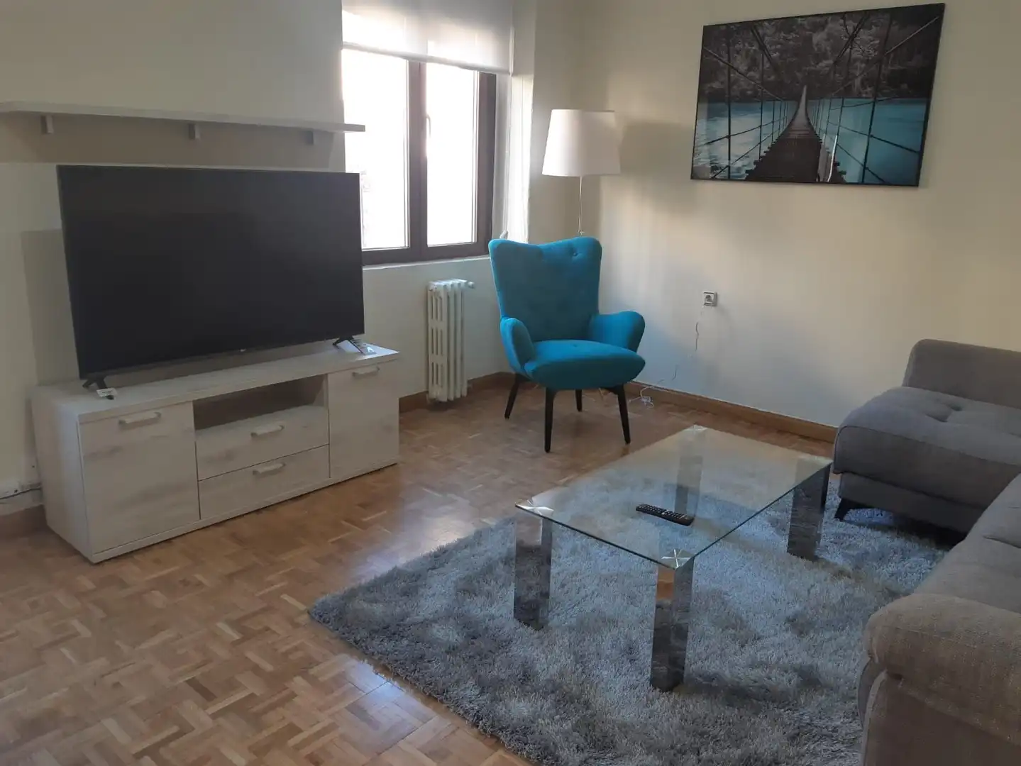 Living room of Flat for rent in Salamanca  with Heating, Parquet flooring and Furnished
