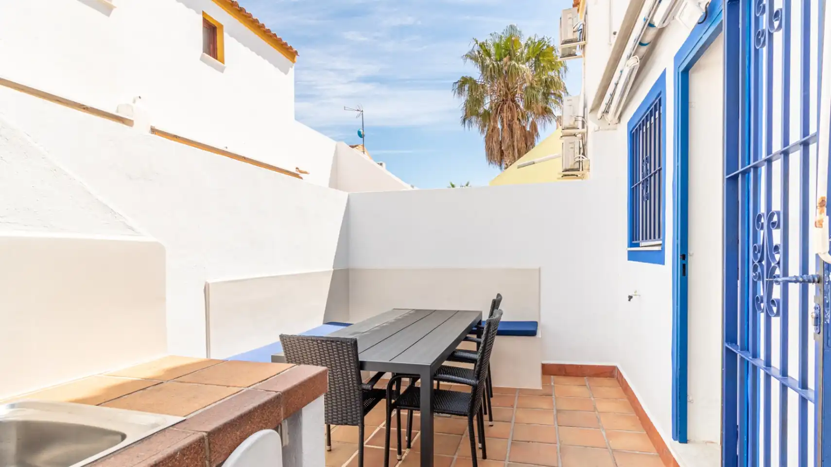 Terrassa de Casa o xalet en venda en El Verger amb Aire condicionat, Calefacció i Jardí privat