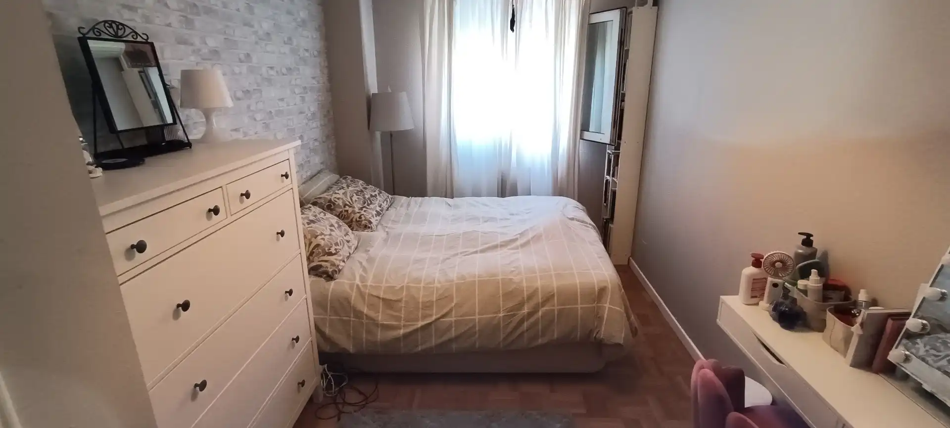 Habitación de Piso en venta en Alcobendas con Aire acondicionado, Calefacción y Balcón