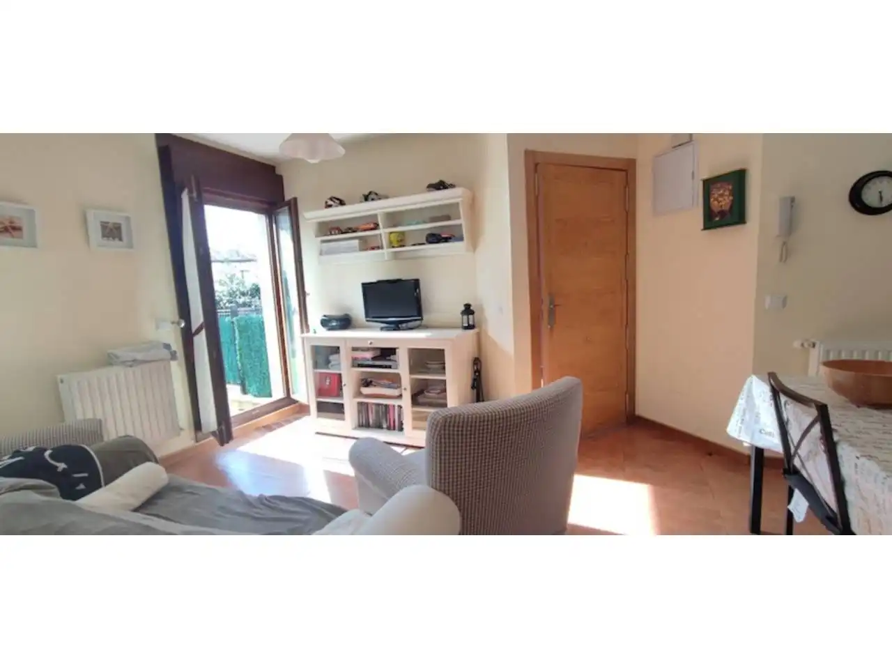 Sala d'estar de Dúplex en venda en Llanes amb Jardí privat, Terrassa i Moblat