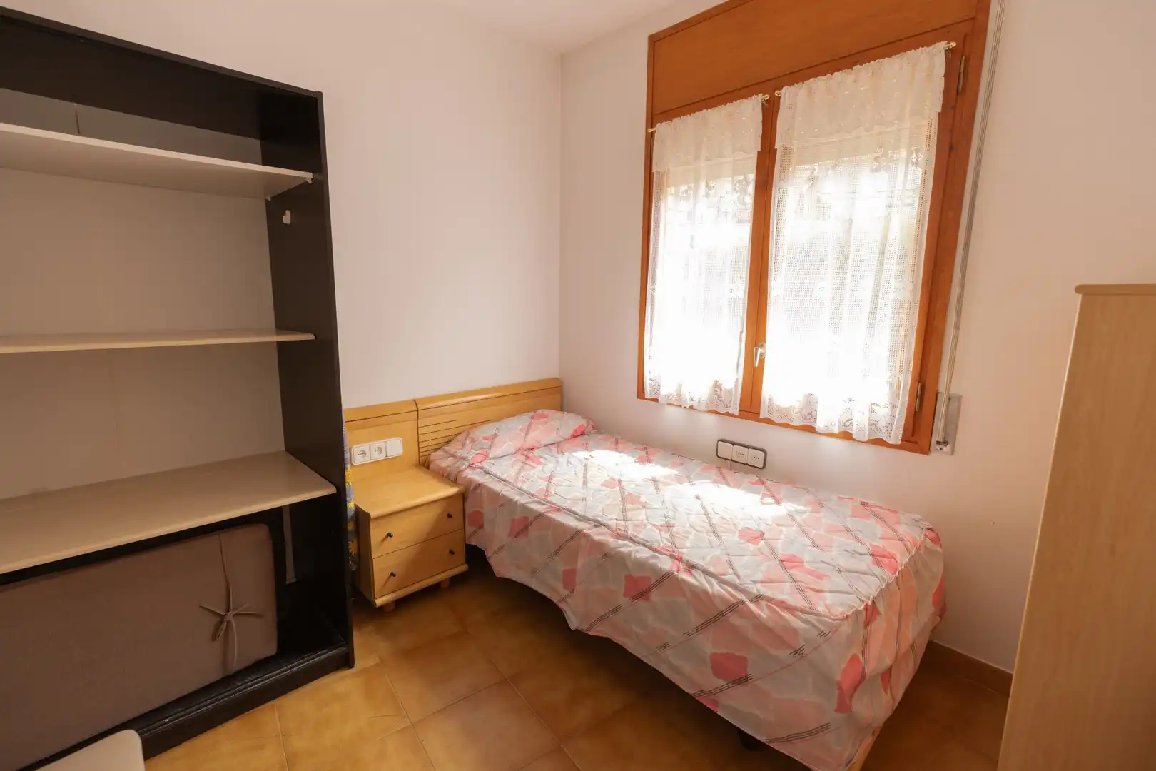 Bedroom of Houses for sale in Seva  with Heating, Terrace and Storage room
