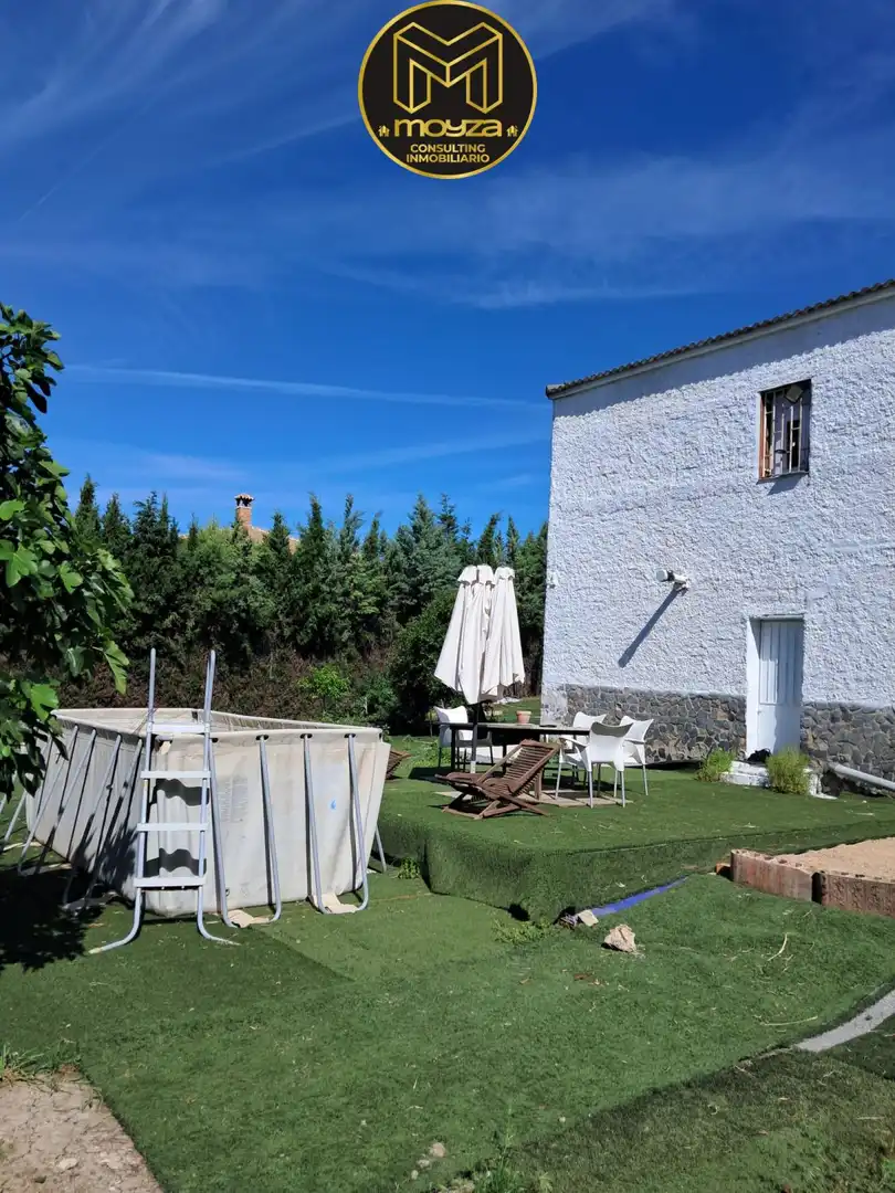 Jardín de Casa o chalet en venta en Linares con Aire acondicionado, Calefacción y Terraza
