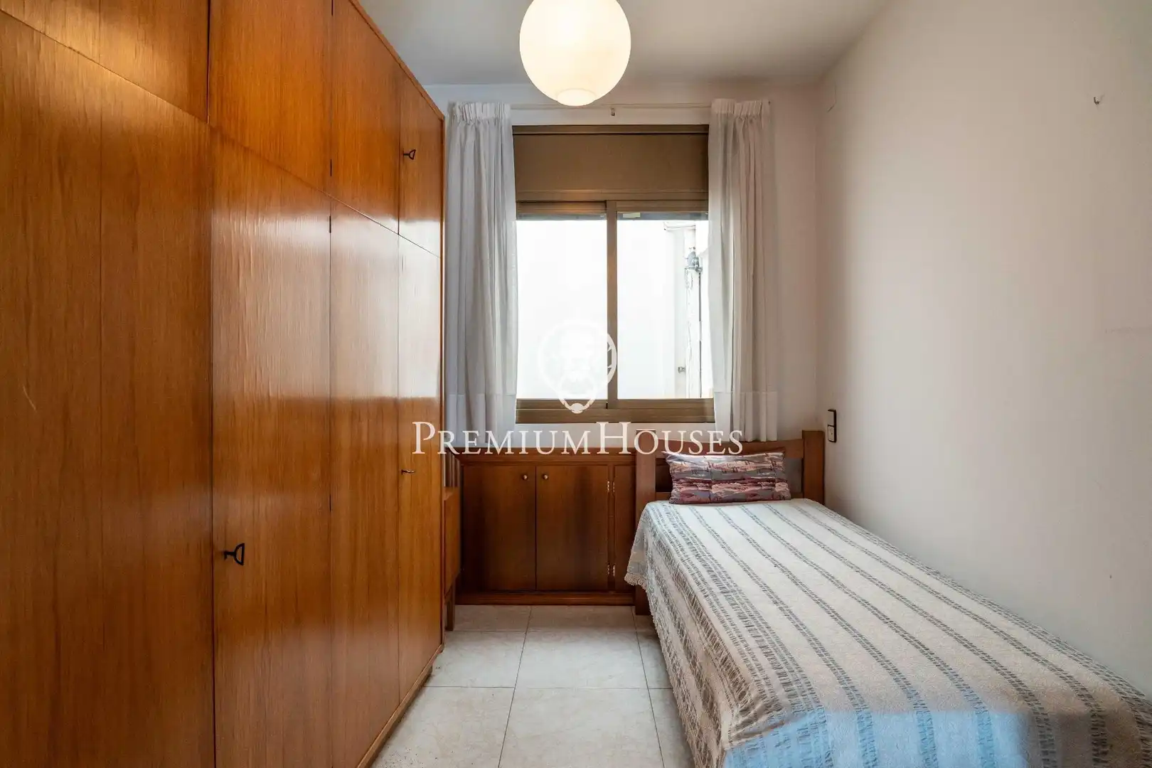 Habitación de Edificio en venta en Vilanova i la Geltrú