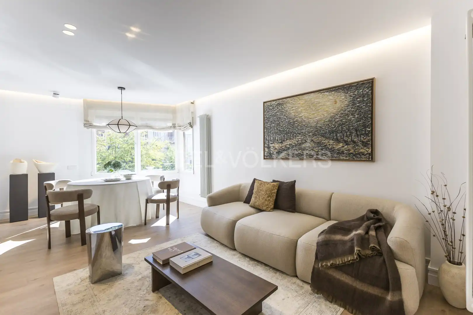 Flat with garden for sale in Alcala, imagen 2