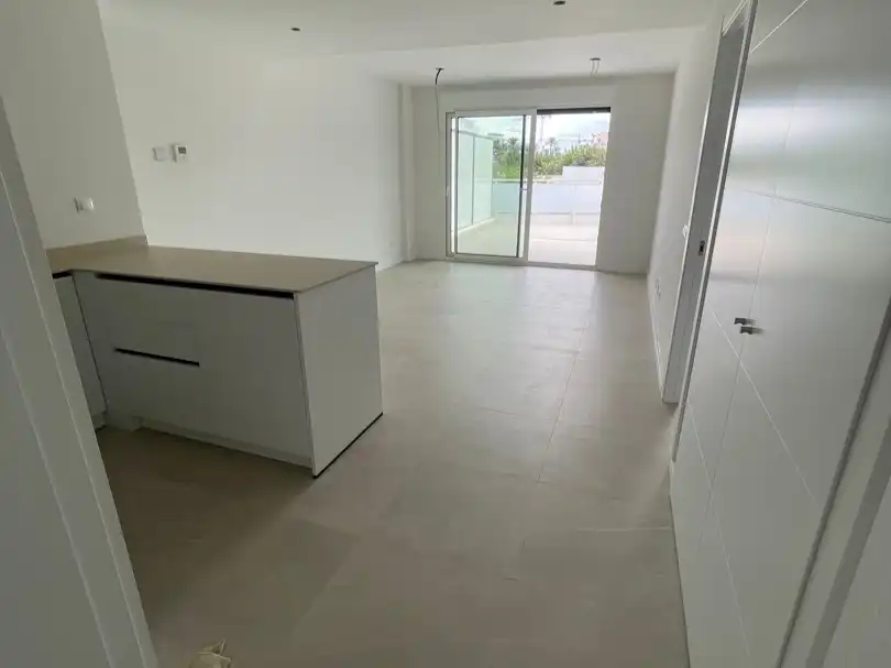 Apartment mit Pool zum Verkauf in avenida pere matutes noguera 94, imagen 17