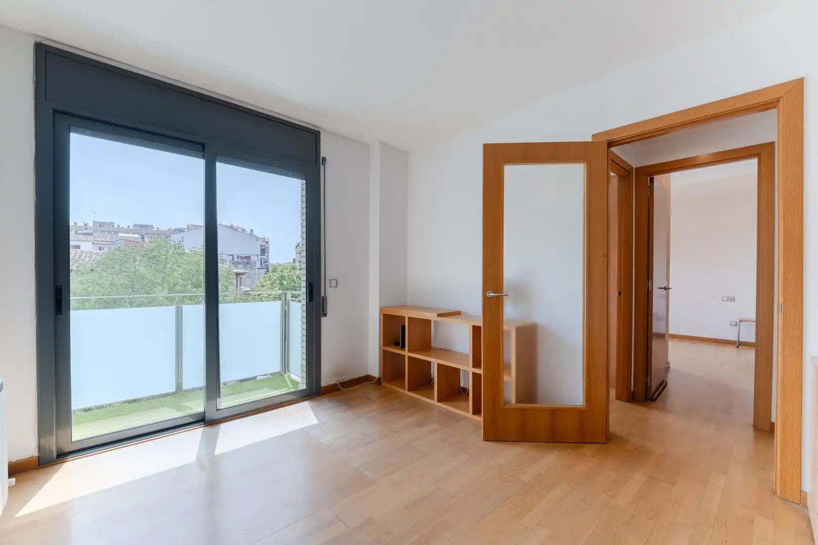 Bedroom of Flat for sale in Girona  with Heating and Balcony