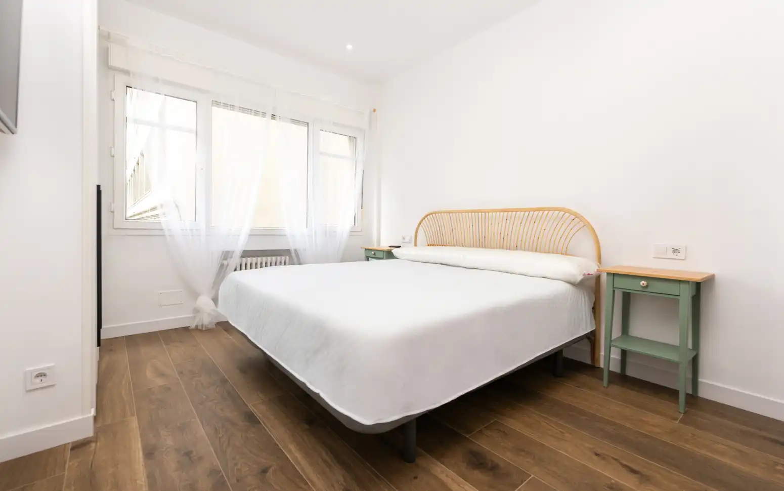 Bedroom of Flat for rent in Oviedo   with Heating and Terrace