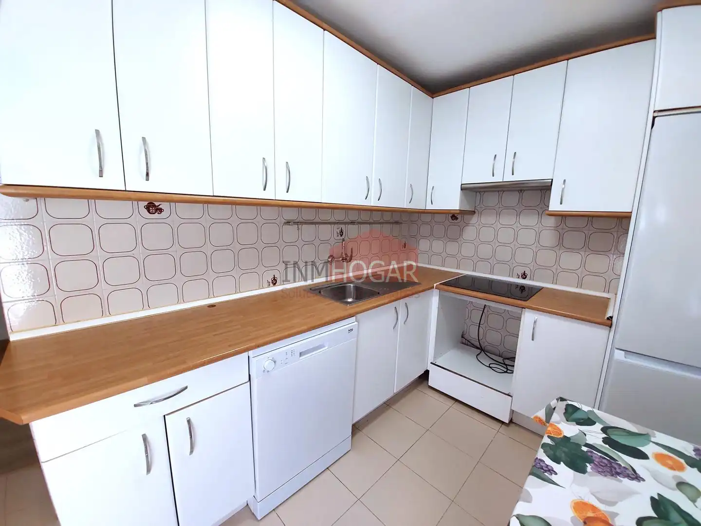 Cocina de Piso en venta en Ávila con Calefacción, Terraza y Trastero
