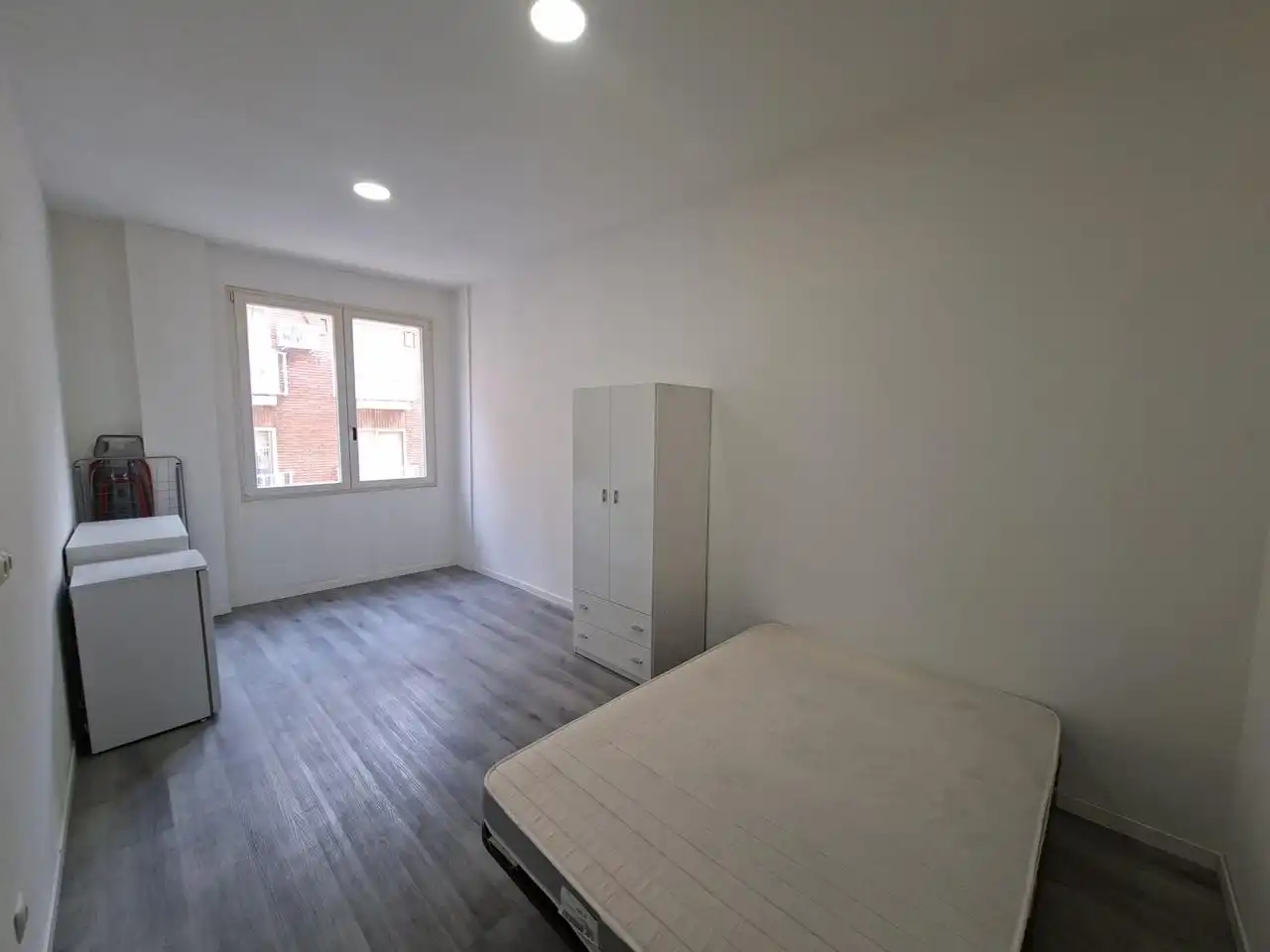 Bedroom of Study for rent in Madrid