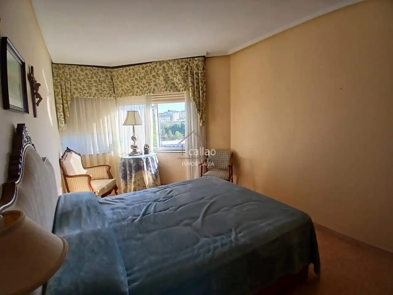 Bedroom of Flat for sale in Ferrol  with Furnished