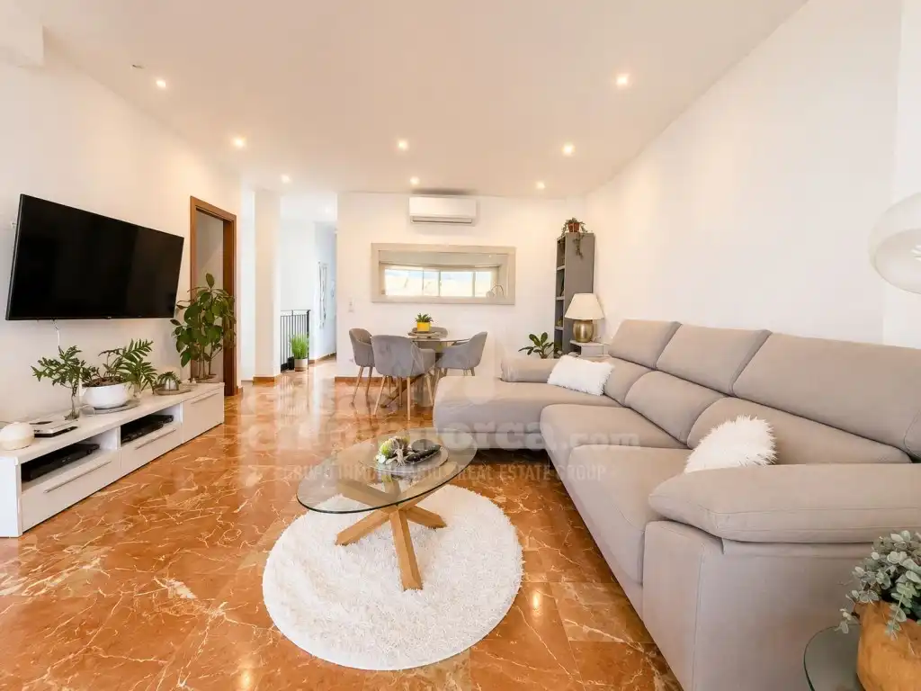 Living room of Flat for sale in Ciutadella de Menorca  with Air Conditioner and Terrace
