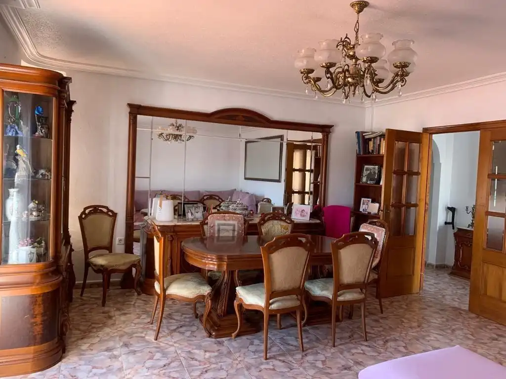 Menjador de Casa o xalet en venda en Orihuela amb Aire condicionat, Calefacció i Jardí privat