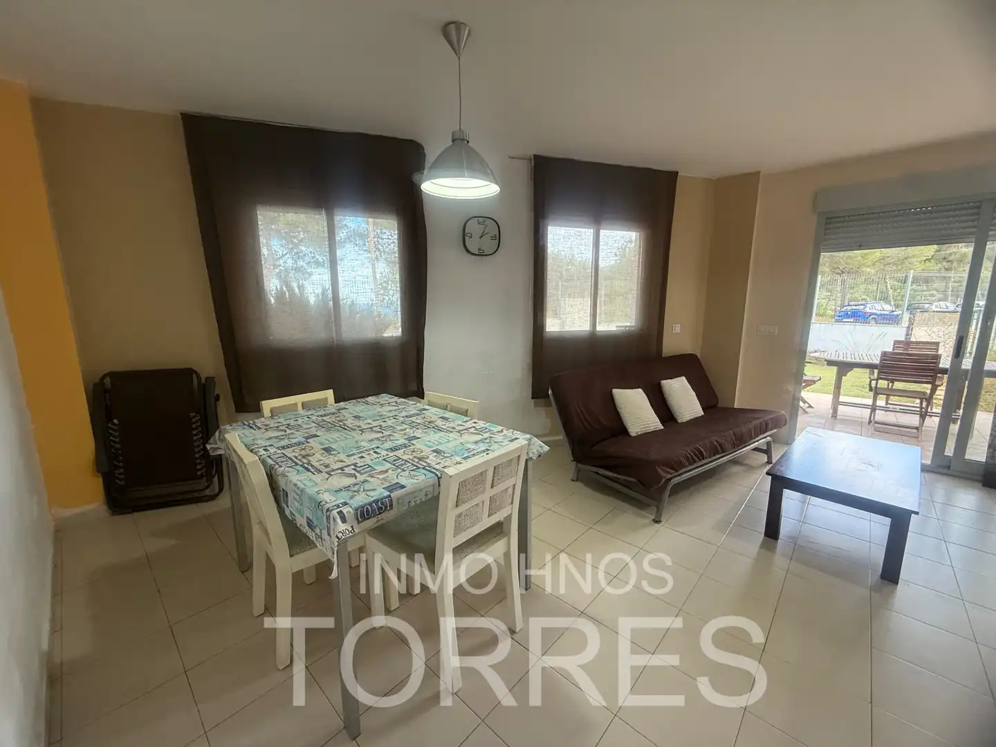 Sala d'estar de Apartament en venda en Peñíscola / Peníscola amb Aire condicionat, Jardí privat i Terrassa