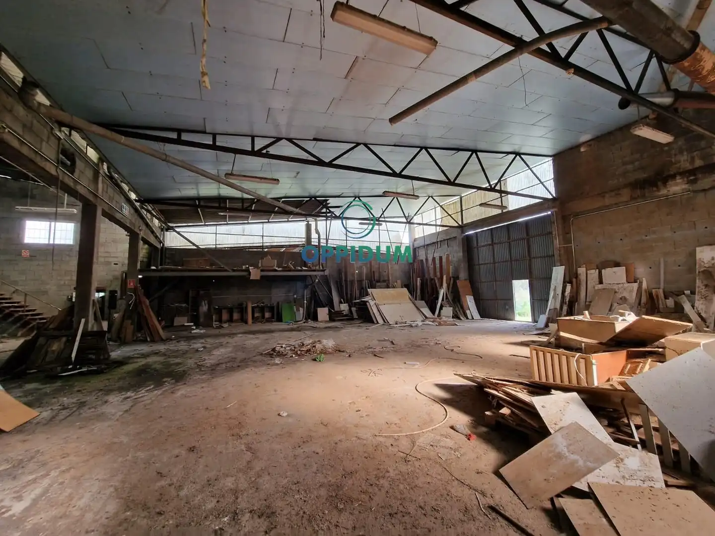 Industrial buildings for sale in Touro