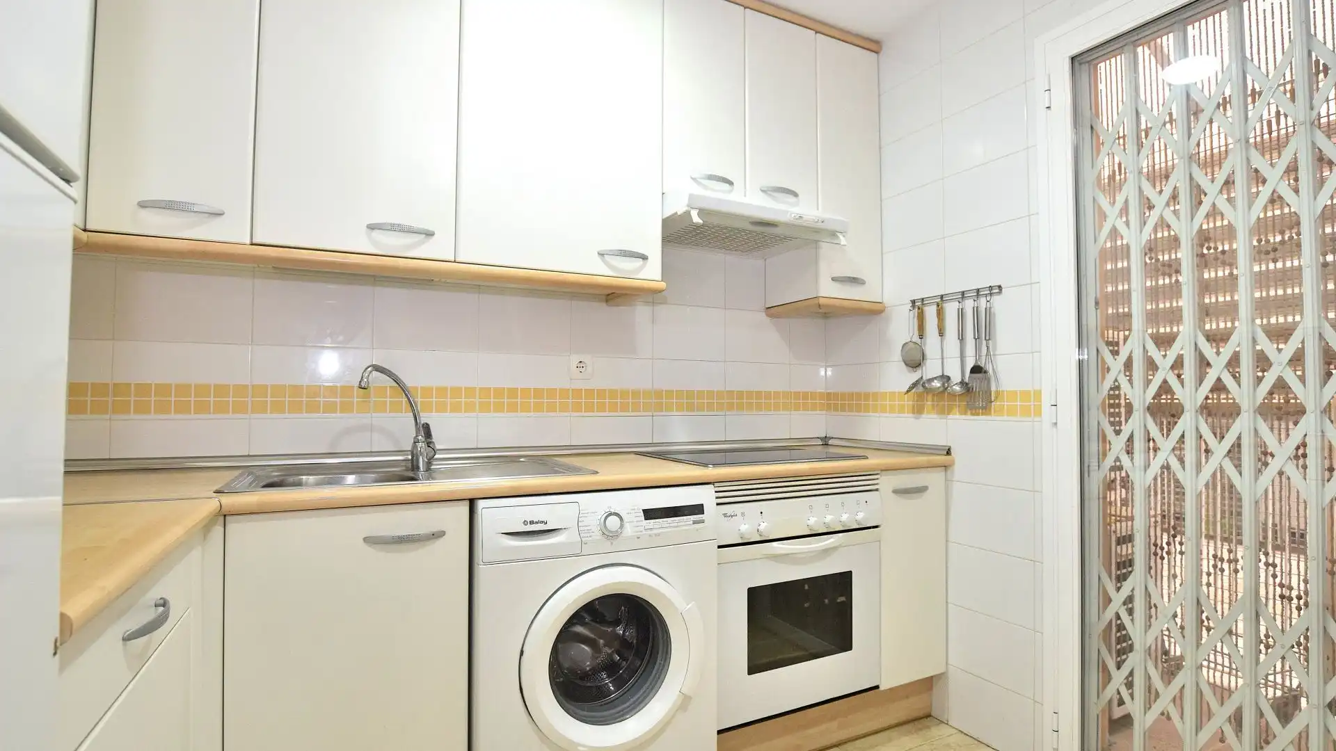 Cocina de Dúplex en venta en Salou con Aire acondicionado, Calefacción y Amueblado