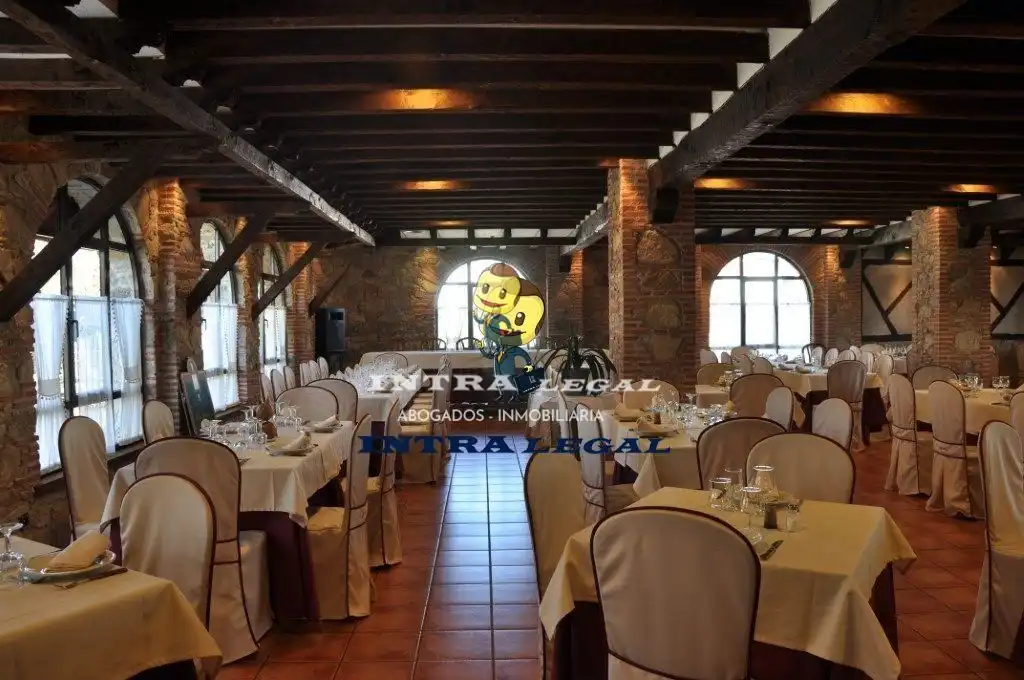 Local en venta en Sotoserrano con Aire acondicionado, Amueblado y Alarma