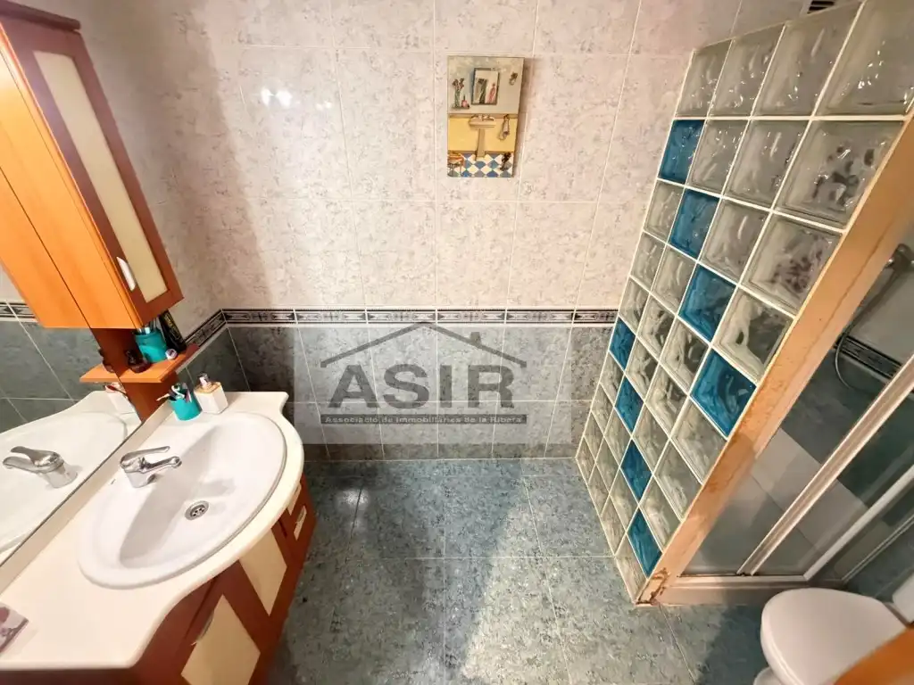 Baño de Piso en venta en Alzira con Aire acondicionado y Balcón