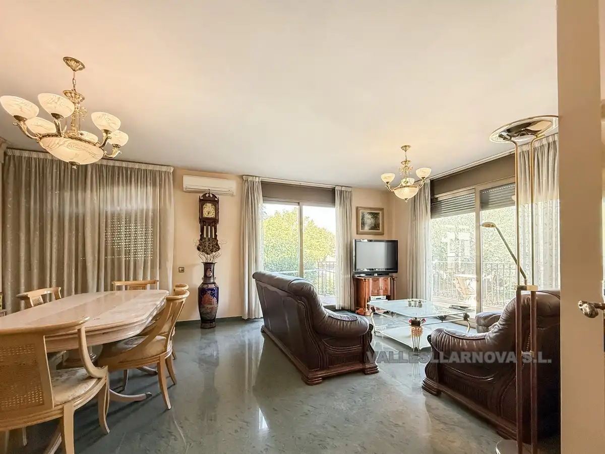 Sala d'estar de Casa o xalet en venda en Lliçà de Vall amb Aire condicionat, Calefacció i Jardí privat