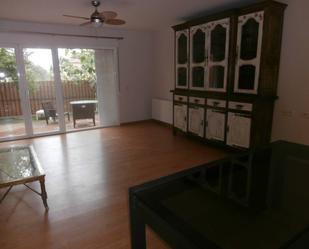 Casa o xalet de lloguer en Bargas amb Calefacció, Jardí privat i Terrassa