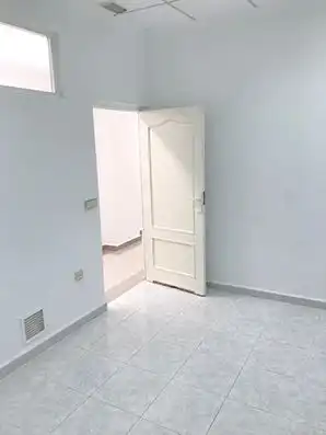 Gewerbefläche zum Verkauf in Calle Nueve de Octubre 5, imagen 6