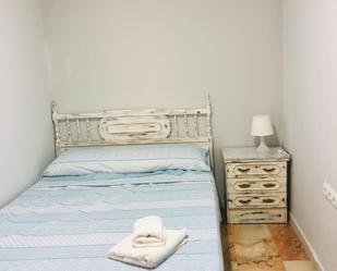 Bedroom of Apartment to share in  Sevilla Capital  with Air Conditioner