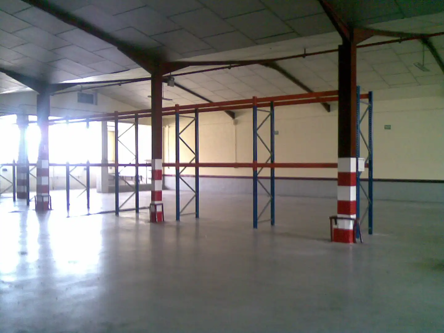Nau industrial en venda en  Pamplona / Iruña