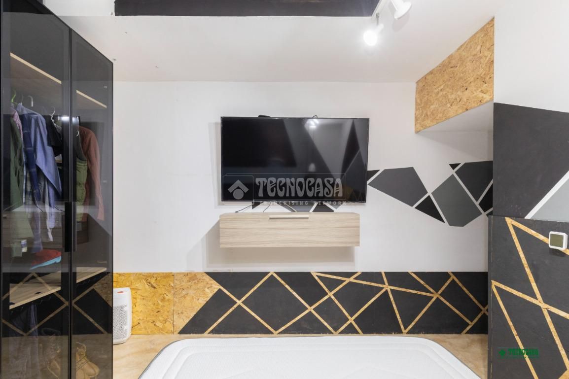 Bathroom of Box room for sale in  Almería Capital