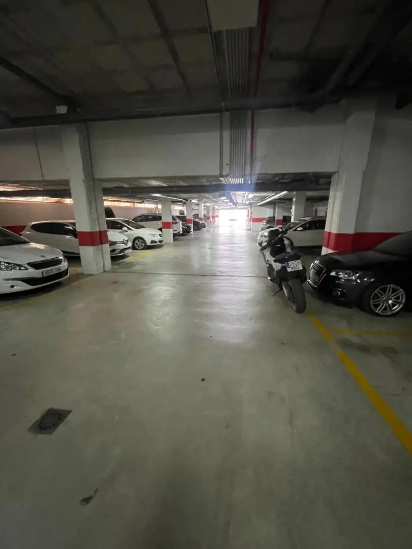 Parkplatz von Wohnung zum Verkauf in Málaga mit Klimaanlage, Terrasse und Abstellraum